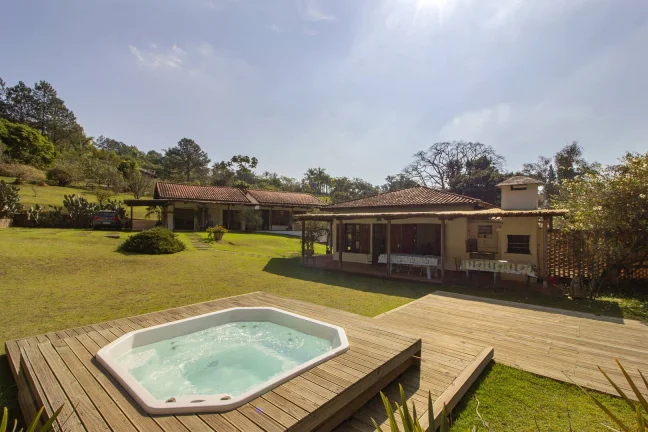 Imagem Linda fazenda em Araçariguama - SP.