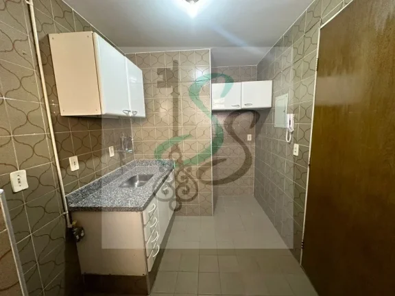 Imagem Apartamento à venda na Vila Itapura, Campinas/SP. Prédio com 10 andares, posição frente e sol da manhã, imóvel aceita pets, possui área de serviço, i