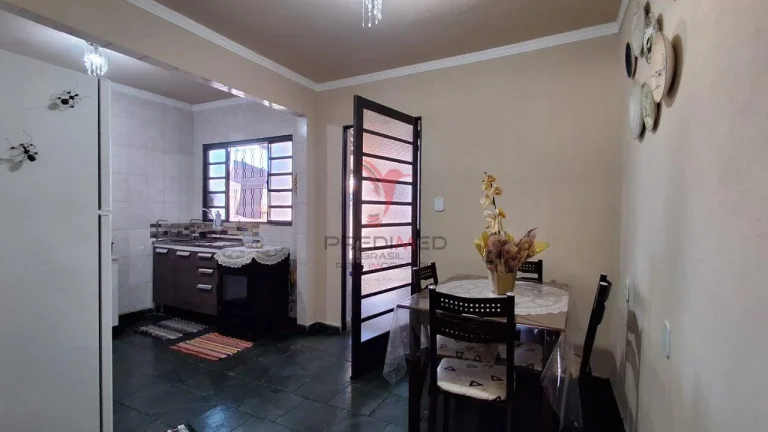 Imagem Vendo Casa com Edícula em São Pedro - SP