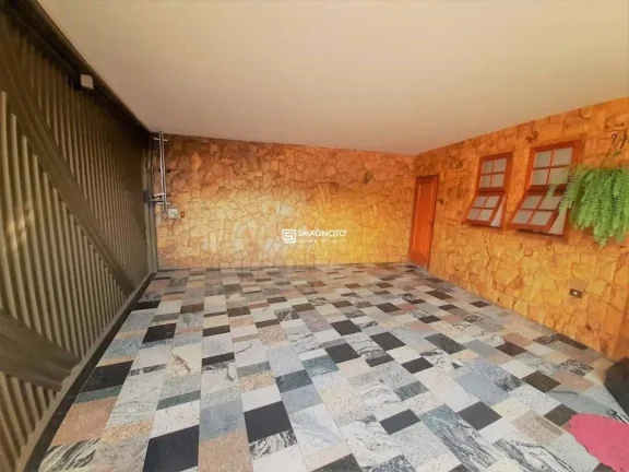 Imagem Casa com 3 dormitórios à venda, 186 m² por R$ 650.000,00 - Vila Rezende - Piracicaba/SP