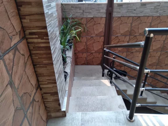 Imagem Sobrado com 3 dormitórios à venda, 238 m² por R$ 750.000,00 - Jardim Veneza - Mogi das Cruzes/SP