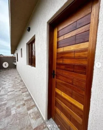 Imagem Casa para Venda em Itanhaém, Savoy, 2 dormitórios, 1 banheiro, 2 vagas