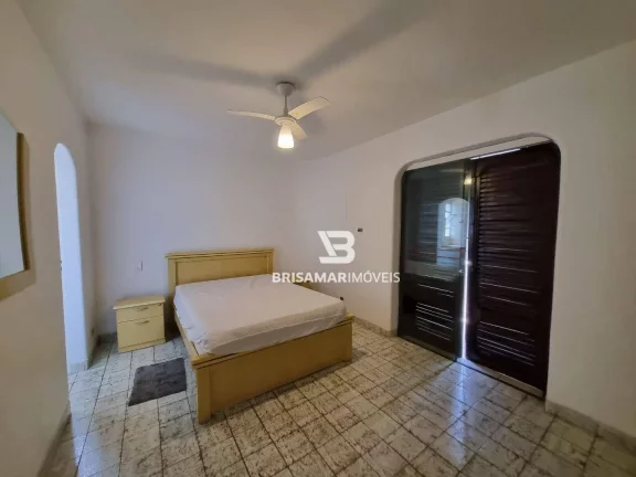 Imagem PITANGUEIRAS- UMA QUADRA DA PRAIA , LOCALIZAÇÃO ESPETACULAR , GARAGEM NO PRÉDIO , LAZER