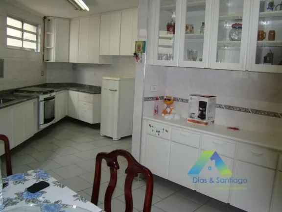 Imagem APARTAMENTO ALTO PADRÃO 320 METROS, 4 DORMITORIOS, CHURRASQUEIRA, SALA 2 AMBIENTES, 2 VAGAS EXCELENTE VALOR !
