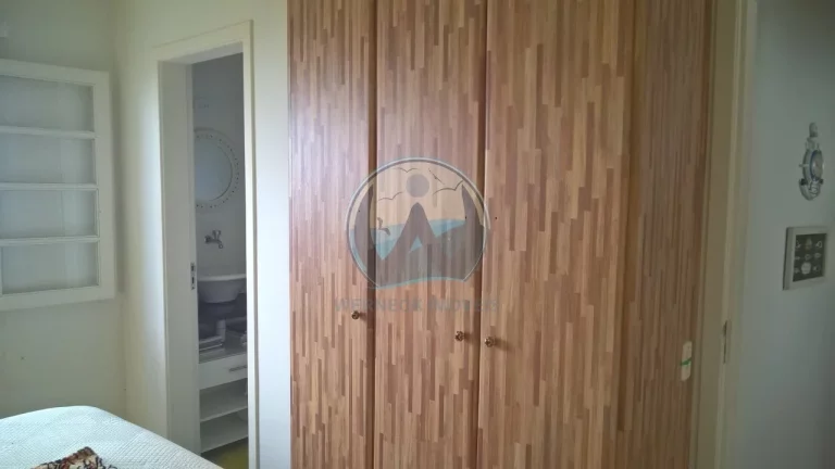 Imagem Casa em Condomínio à Venda em Ubatuba-SP: 4 Quartos, 2 Suítes, 151m² - Bairro Horto Florestal