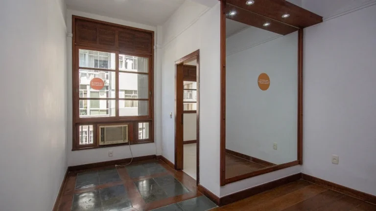 Imagem Apartamento Botafogo - 87M², 2 Dorms, 1 Vaga Demarcada, Playground, Área Verde, Ar Condicionado, Armários.