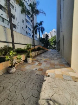 Imagem Apartamento 96m², 3 dormitórios, sendo 1 suite, ampla sala 2 ambientes, banheiro social, dependên...