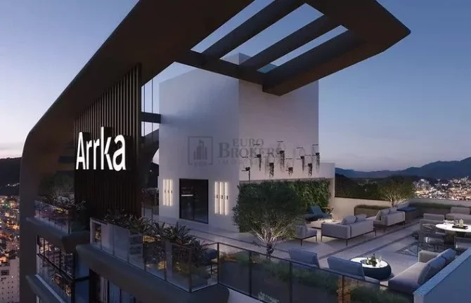 Imagem Apartamento com 4 suítes à venda no Centro de Balneário Camboriú/SC