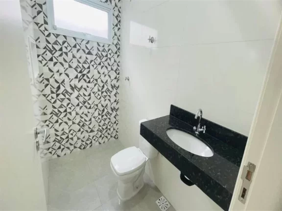 Imagem Casa com 2 dormitórios à venda, 50 m² por R$ 460.000 - Jardim Real - Praia Grande/SP