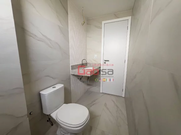 Imagem Apartamento com 2 dormitórios à venda, 82 m² por R$ 550.000,00 - Nova São Pedro - São Pedro da Aldeia/RJ