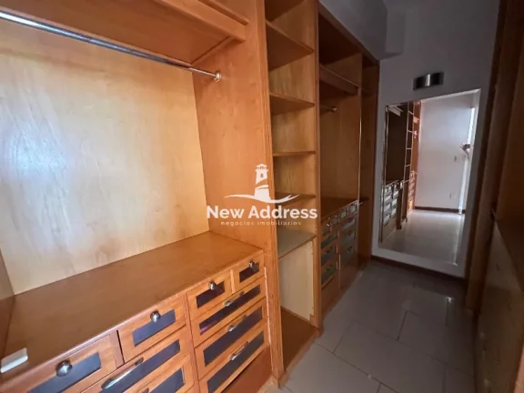 Imagem Lindo 4 quartos de frente para o mar à venda na Praia da Costa - Vila Velha