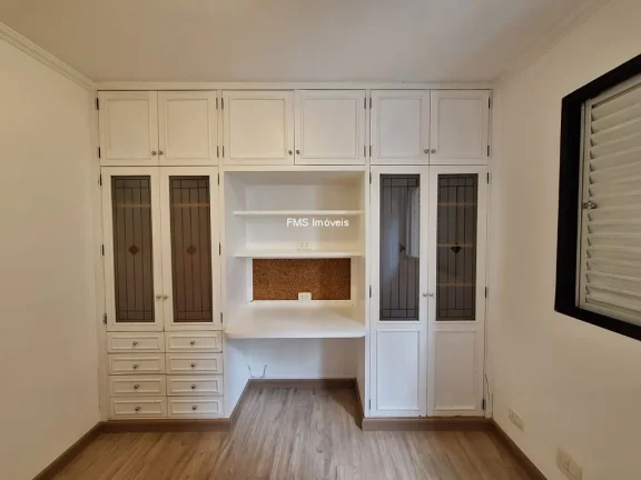 Imagem Apartamento com 3 dorm. e 1 suíte - 98m2 em Moema