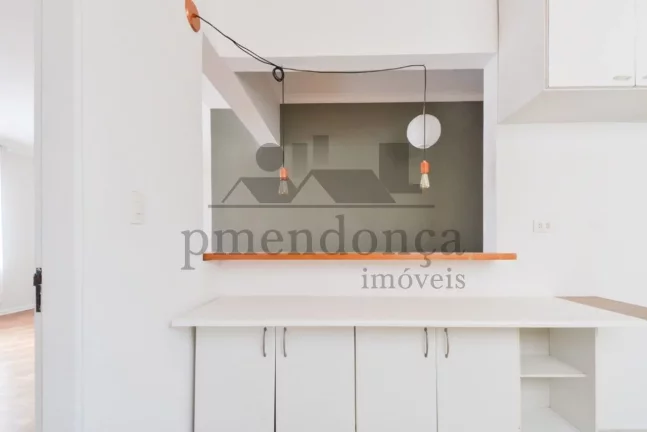 Imagem Ótimo apartamento na Rua Alagoas com 2 quartos e 1 vaga, 126m²