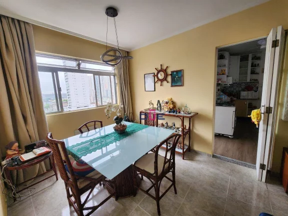 Imagem Apartamento com 2 dormitórios e 2 banheiros à venda, 100 m² por R$ 540.000 - Ponta da Praia - Santos/SP