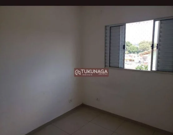 Imagem Sobrado com 3 dormitórios para alugar, 260 m² por R$ 4.300,00/mês - Jardim Luciara - Guarulhos/SP