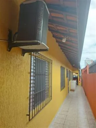 Imagem CASA COM 130 m² - MIRIM - PRAIA GRANDE SP