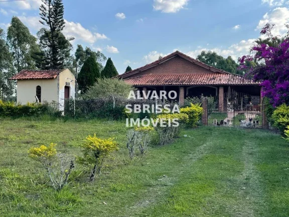 Imagem Sitio à venda com 2 casas em Porangaba SP