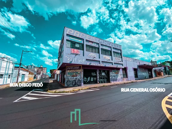 Imagem EXCELENTE BARRACÃO COMERCIAL PARA LOCAÇÃO EM AREA PRIVILEGIADA DE GRANDE FLUXO NA ESTAÇÃO.