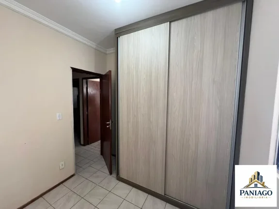 Imagem Locação/Venda casa em condomínio c/3 quartos (1 suíte), Bairro Areão, Cuiabá-MT