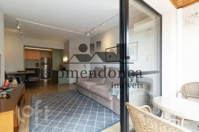Imagem Pompéia apartamento com 90m², 3 quartos (1 suíte) e 2 vagas.