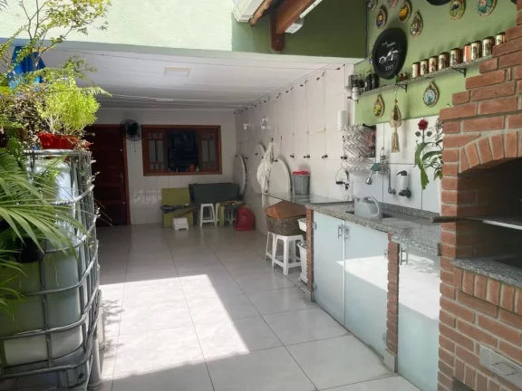 Imagem Casa Sobrado 3 Dormitórios Quintal Churrasqueira Próximo Bosque Maia À Venda, 205 m² por R$ 830.000 - Jardim Santa Cecília - Guarulhos/SP - SO5261