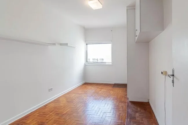 Imagem Apartamento 95M², 2Q, 2 Banheiros, 1 Vaga, Banheiro de Serviço, Split.