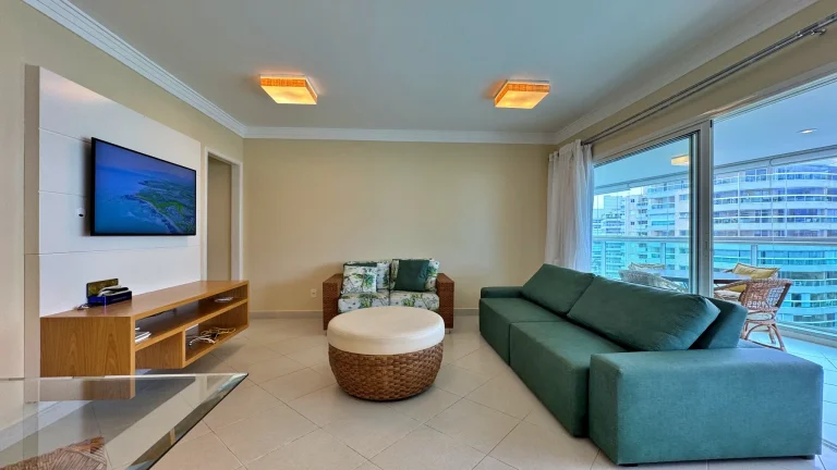 Imagem Imperdível: Apartamento de luxo à venda na Riviera Módulo 08 em Riviera de São Lourenço, com 4 suítes, 3 salas, 3 vagas de garagem!