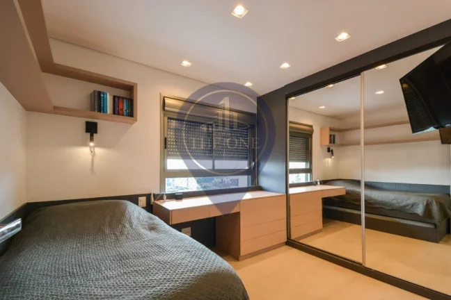 Imagem Imperdível! Apartamento à venda em São Paulo na Vila Clementino, 3 quartos, 3 suítes, 2 salas, 4 banheiros, 3 vagas, 113m².