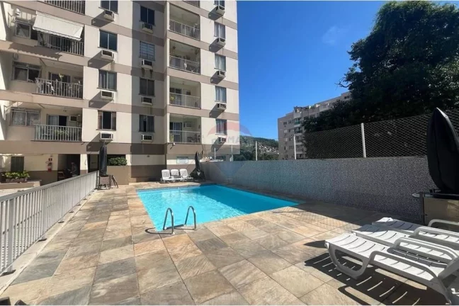 Imagem Apartamento á venda com 2 quartos e com 64m² em Praça Seca - Rio de janeiro