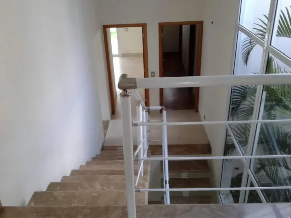 Imagem Casa em Aldeia da Serra - 354m²