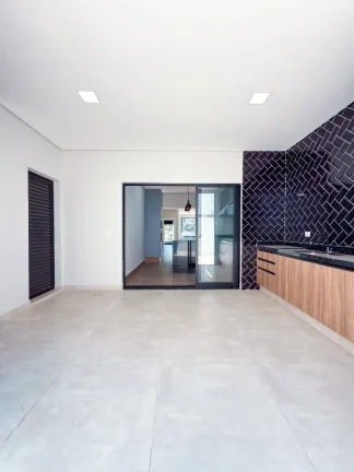 Imagem Casa com 3 quartos à venda, 250 m² por R$ 1.600.000 - Santana de Parnaíba/SP