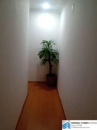 Imagem Ótima oportunidade! Apartamento reformado, com 90 m² de área útil, localizado na Vila Alpina em Santo André.