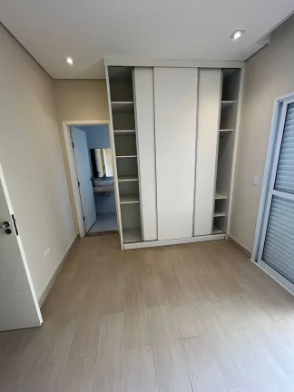 Imagem Casa térrea moderna com 3 suítes no Condomínio Lago da Serra em Araçoiaba da Serra