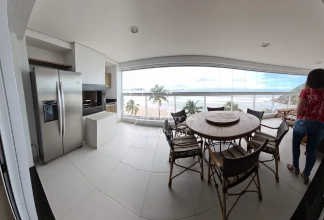 Imagem Apartamento à venda no Guarujá na Praia da Enseada.