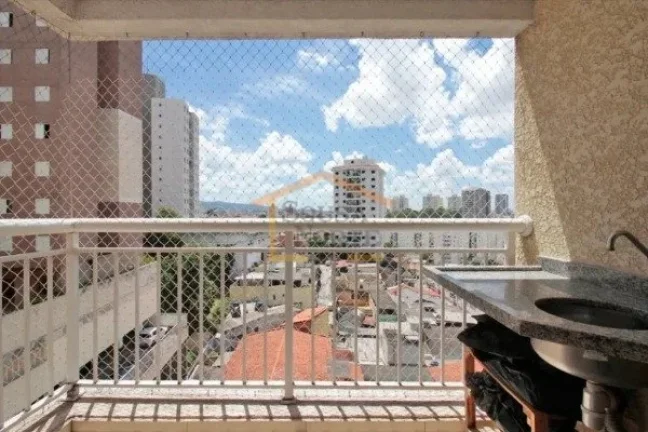 Imagem Apartamento de 52m² com 2 dormitórios, um com armário, 1 banheiro, sala para dois ambientes com s...