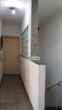 Imagem Sobrado com 3 dormitórios, 246 m² - venda por R$ 650.000,00 ou aluguel por R$ 3.620,00/mês - Jardim Tijuco - Guarulhos/SP
