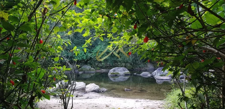 Imagem LINDO TERRENO EM CONDOMINIO FECHADO COM SEGURANÇA E LAZER, PERTO DE RIOS E LAGOS PARA PESCA