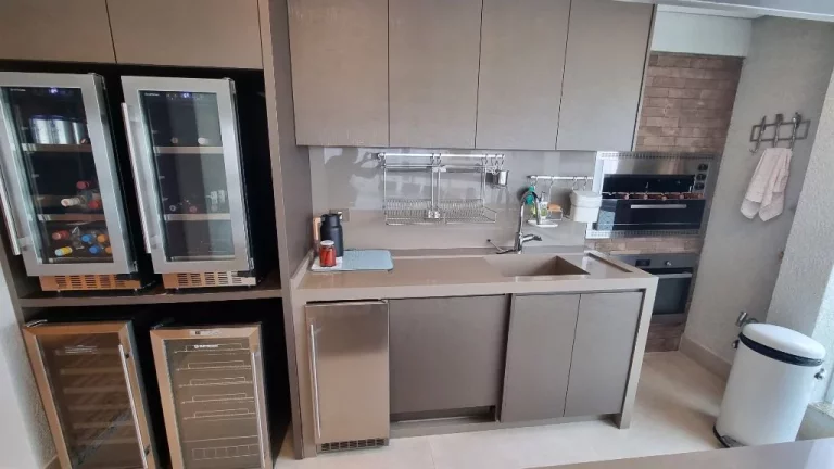 Imagem Apartamento com 3 dormitórios à venda, 144 m² - Pitangueiras - Guarujá/SP