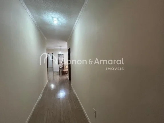 Imagem Casa térrea à venda no Jardim Santa Genebra, na melhor localização do bairro. O imóvel possui t...