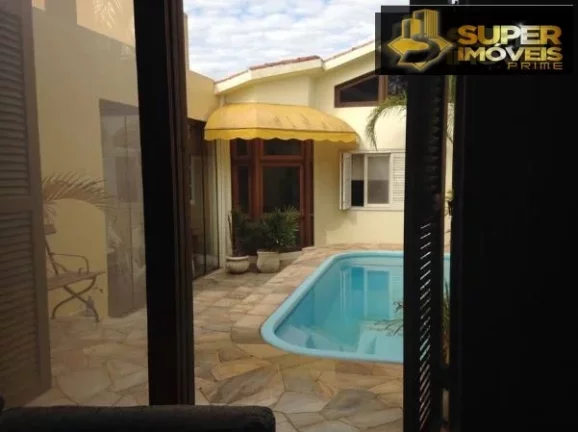 Imagem Casa Alto Padrão para Venda em Três Vendas Pelotas-RS - 2678