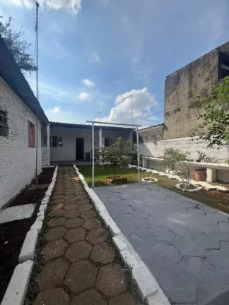 Imagem Casa com 5 dormitórios à venda, 205 m² por R$ 999.000,00 - Sítio São José - Suzano/SP