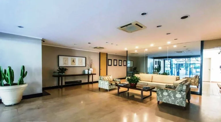 Imagem Flat disponível para locação no Saint Peter Residence, com 45m², 1 dormitório e 1 vaga