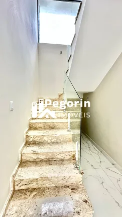 Imagem Sobrado 03 quartos com suíte Padrão
