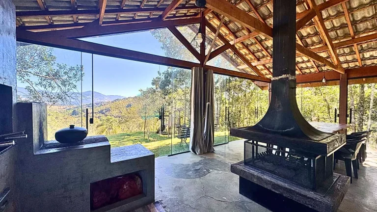 Imagem Entrou, Viveu: A Praticidade de uma Casa Pronta na Mantiqueira