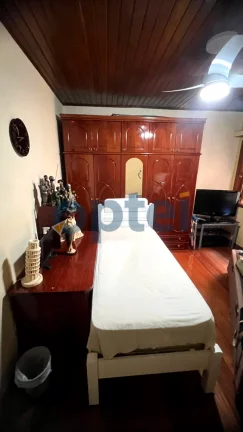 Imagem LINDO SOBRADO COM 254,25 M², 03 QUARTOS, 01 SUITE, 02 QUARTOS COM SACADA -04 BANHEIROS , 04 VAGAS VILA DAYSI-SBC
