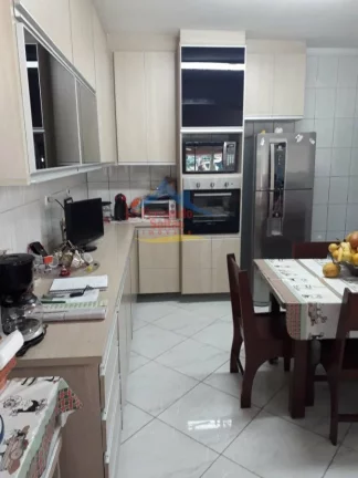 Imagem Sobrado-Alto-Padrao-para-Venda-em-Vila-Curuca-Santo-Andre-SP