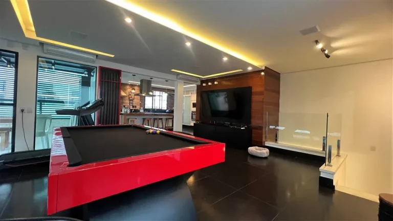 Imagem APARTAMENTO COM 257 m² - FORTE - PRAIA GRANDE SP