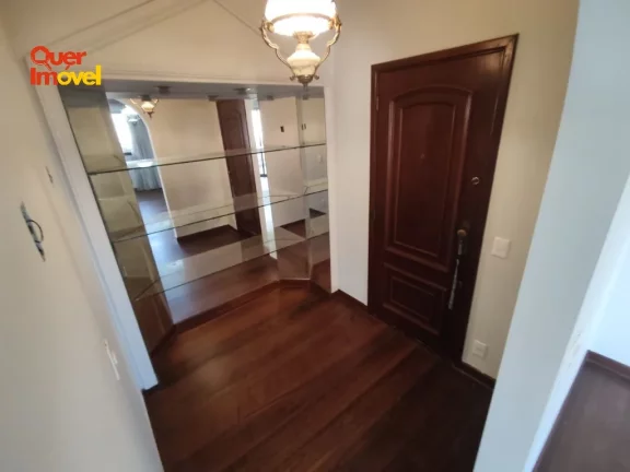 Imagem Imperdível oportunidade: Apartamento à venda com 4 quartos, 1 suíte e 215m² no Centro de Ribeirão Preto-SP!