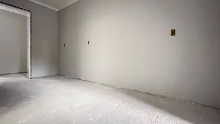 Imagem Sobrado com Suíte, Piscina e Área de Festas no bairro Velha
