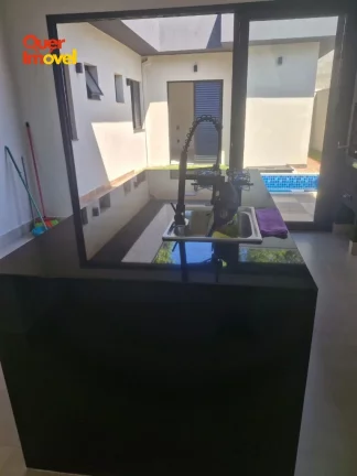 Imagem Casa em condomínio na cidade de Ribeirão Preto-SP: 3 suítes, 4 banheiros, 4 vagas. Conheça a Ilha das Acácias!
